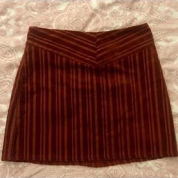 F21 burnt orange autumn mini skirt
